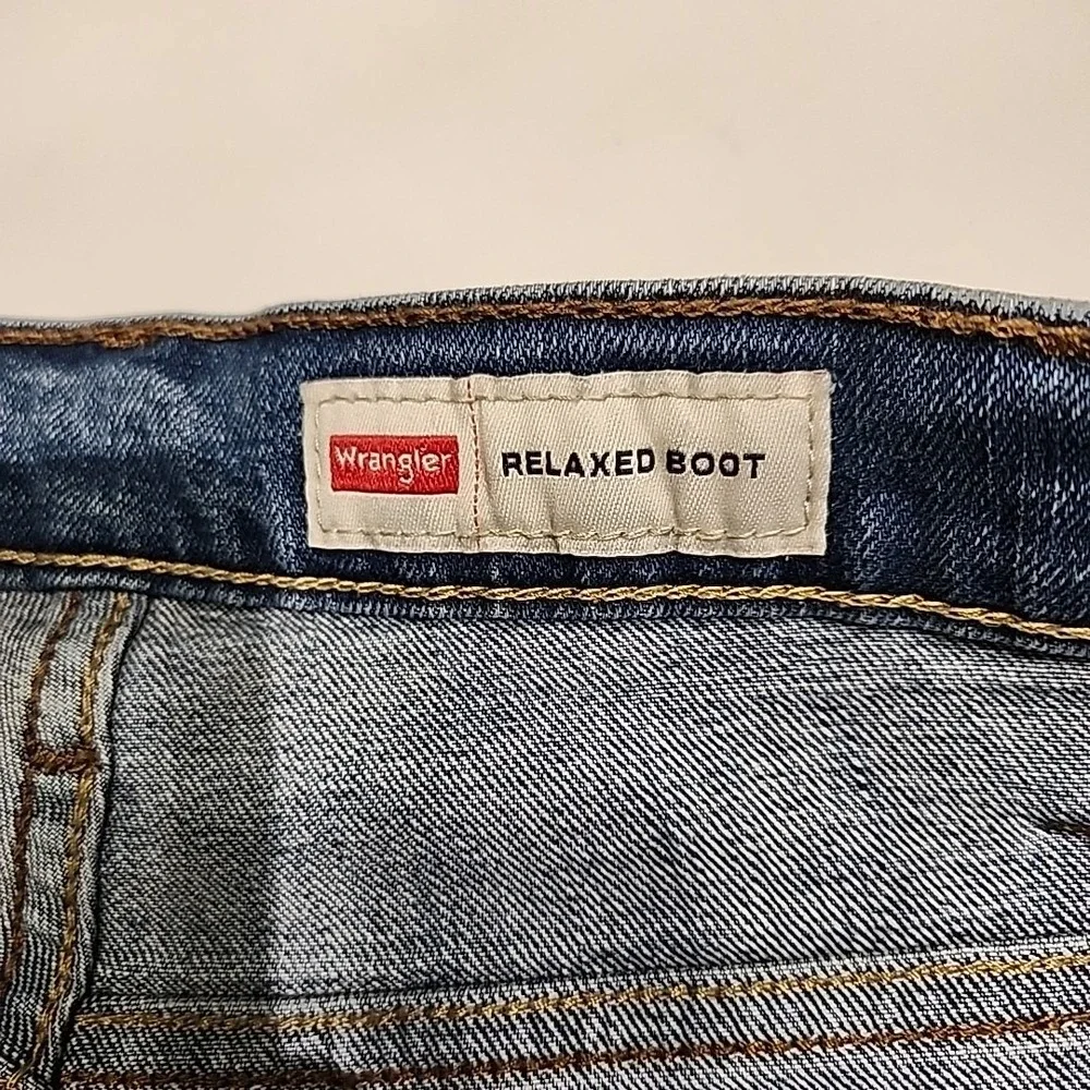 Wrangler Jeans Premium Quality Men Relaxed Boot 34×32 Blue Denim - Picture 9 of 10